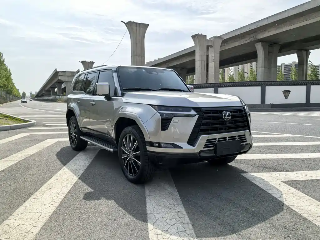 Lexus GX