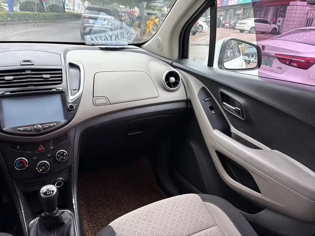 Chevrolet Trax 2014 1.4T MT Comfort