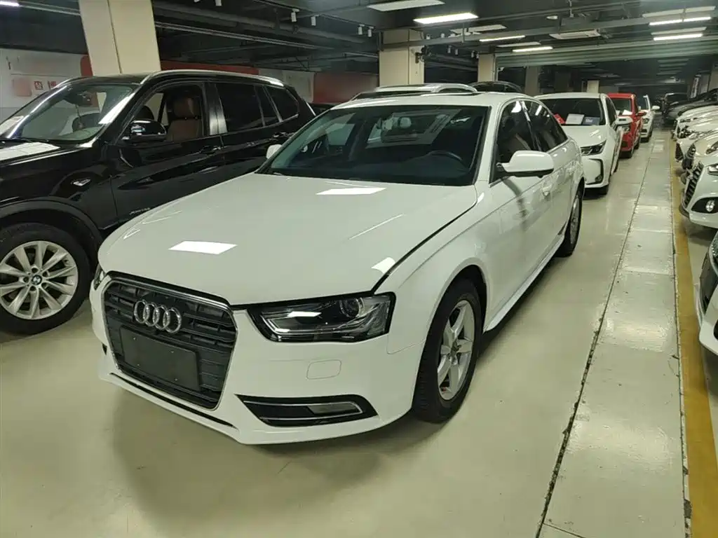 Audi A4L 2016