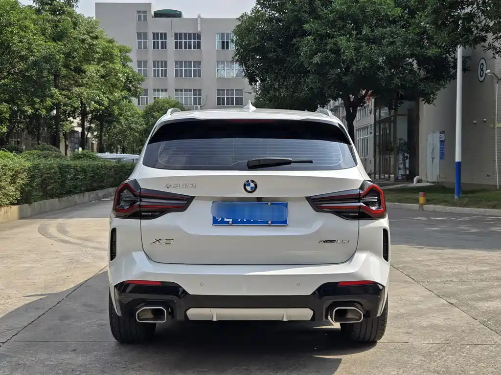 BMW X3 — миниатюра 8