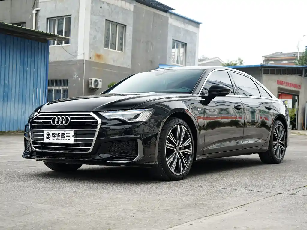 Audi A6L 2022