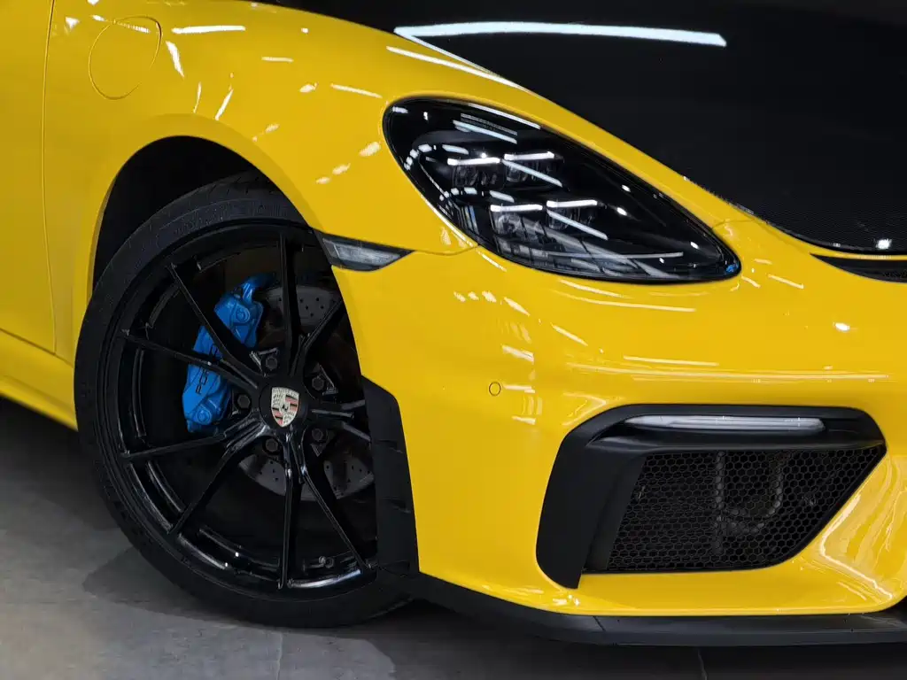 Porsche 718 2018 Cayman 2.0T