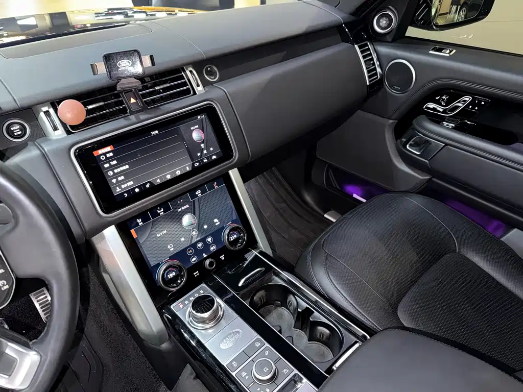 Land Rover Range Rover 2022 3.0T P400 HSE
