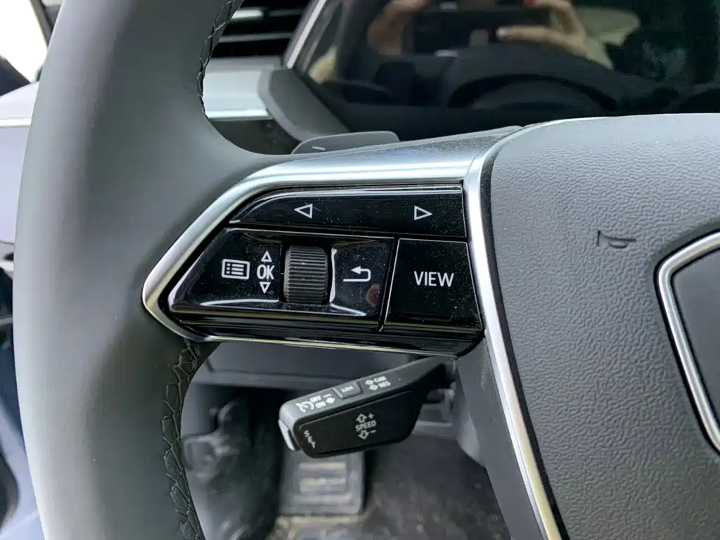 Audi e-tron — миниатюра 20