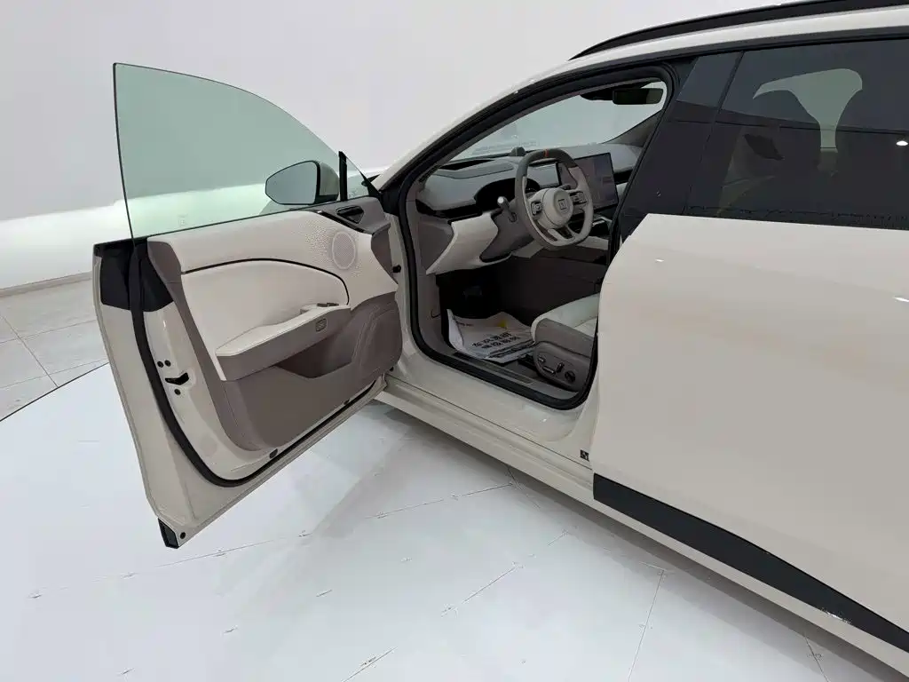 Zeekr Крайний Криптон 007 GT — миниатюра 24