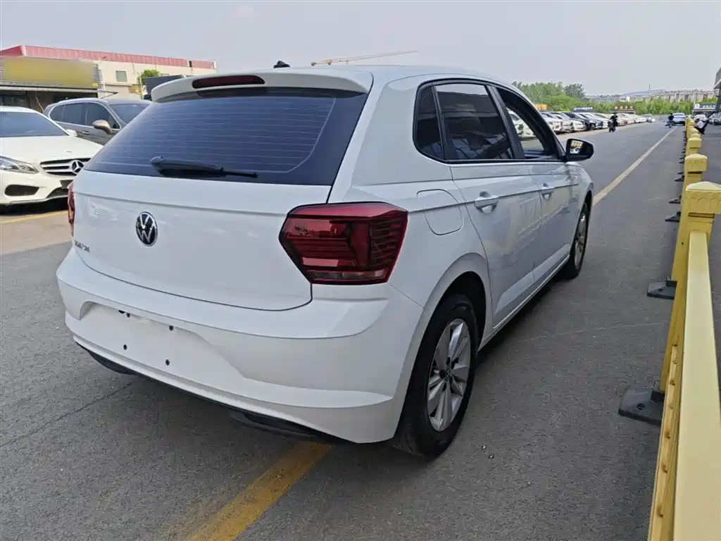 Volkswagen Polo 2023 Plus 1.5L AT