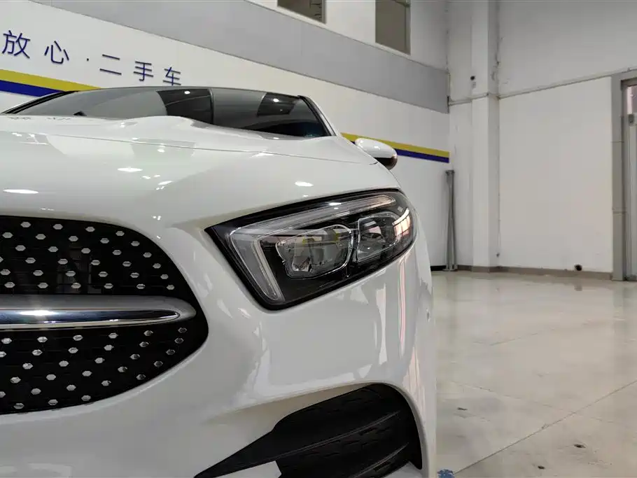 MERCEDES-BENZ A CLASS