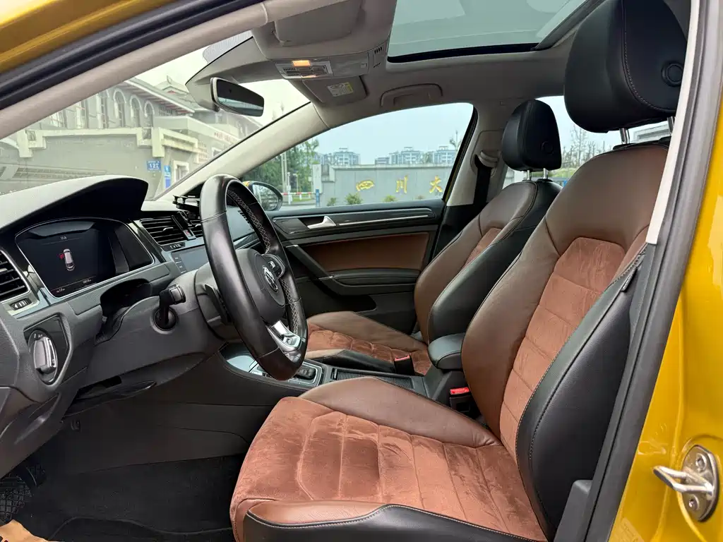 Volkswagen Golf 2018 280TSI AT Flagship