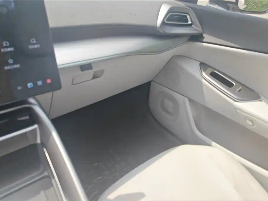 Arcfox Alfa Romeo S5 S5 2025 668MAX 200kW