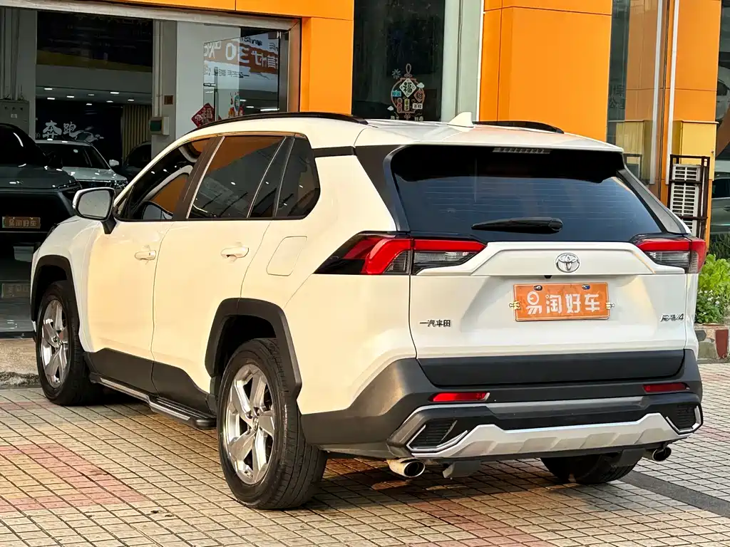 TOYOTA RAV4 RONGFANG