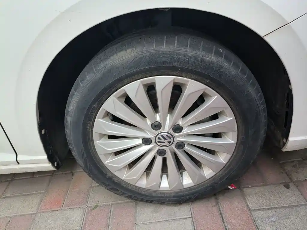 Volkswagen Lavida — миниатюра 24