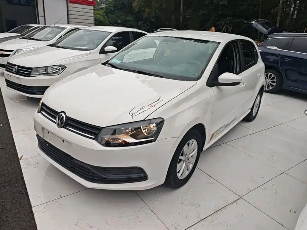 Volkswagen Polo 2016