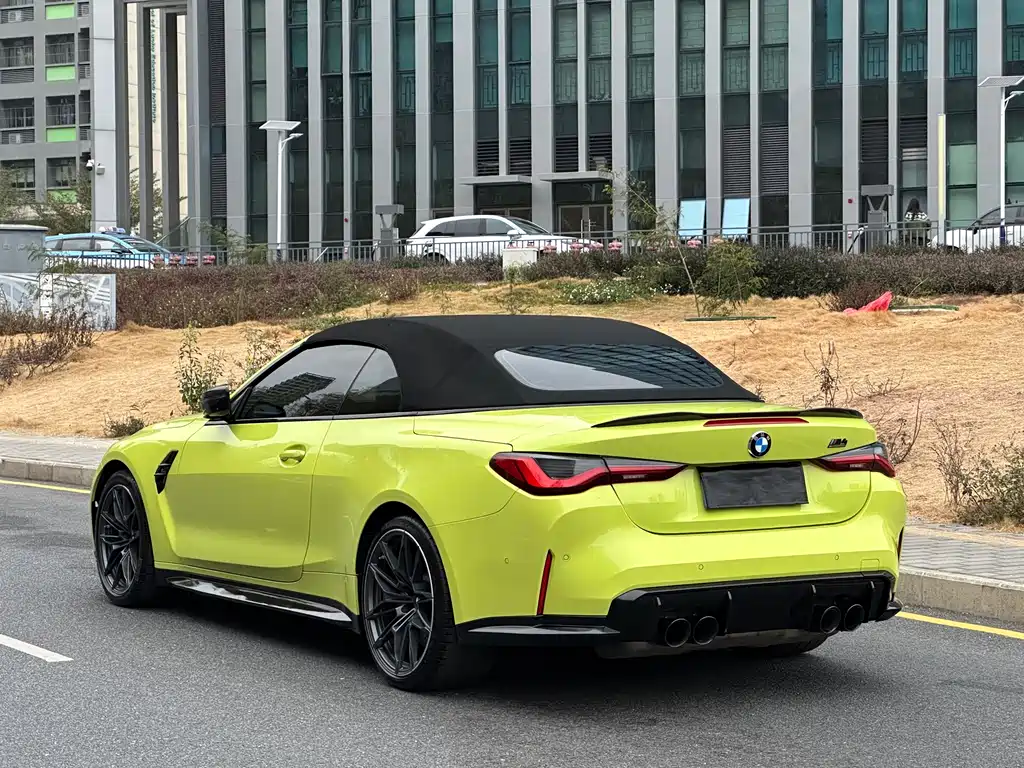 BMW M4