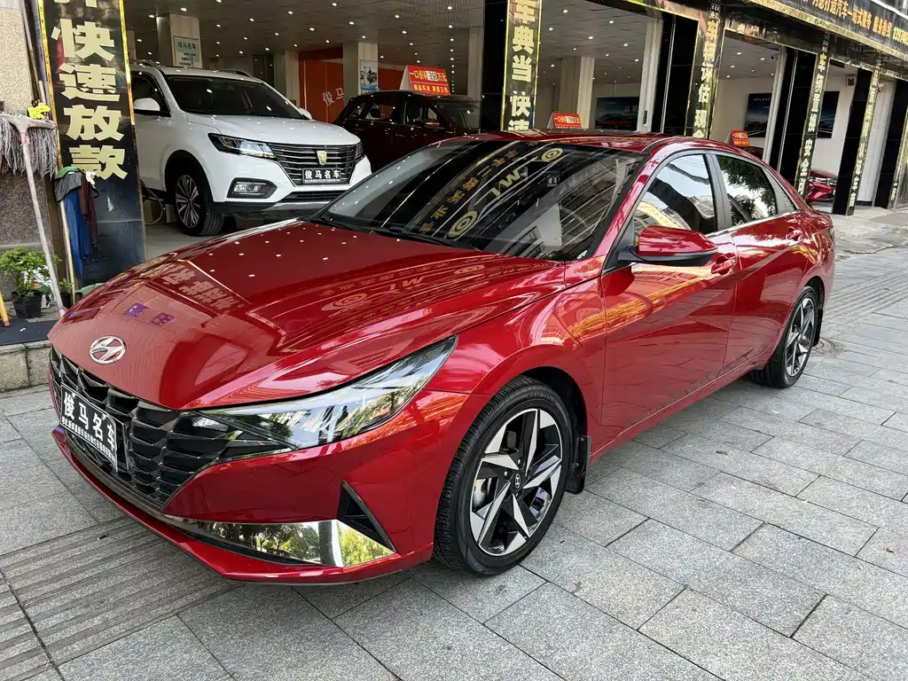 Hyundai Elantra 2021