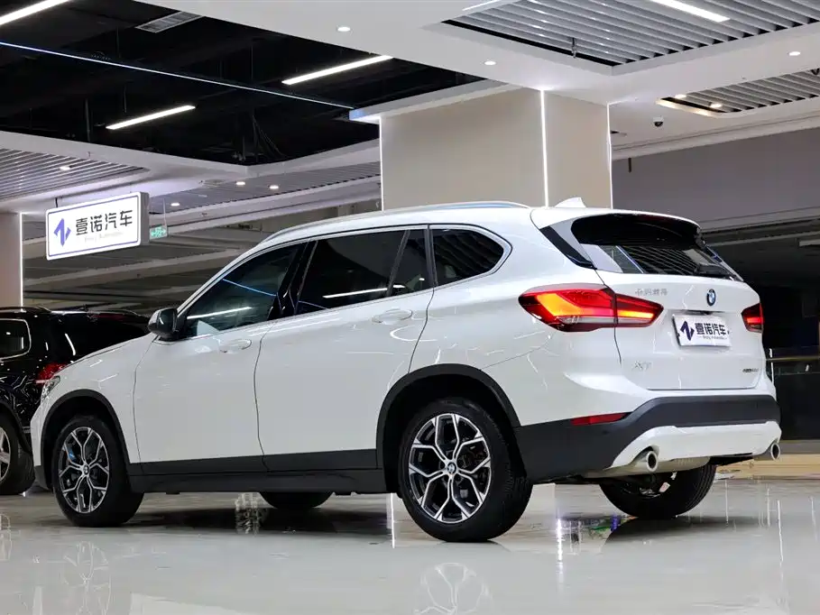 BMW X1 2021 sDrive25Li Lead