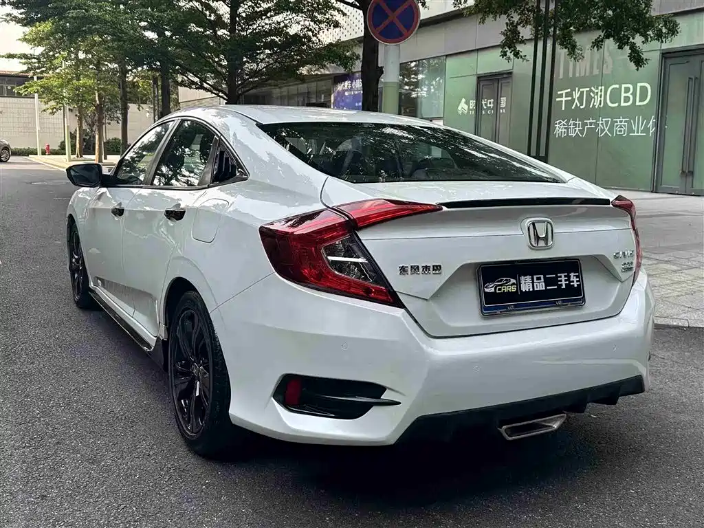 Honda Civic 2019 220TURBO CVT VI