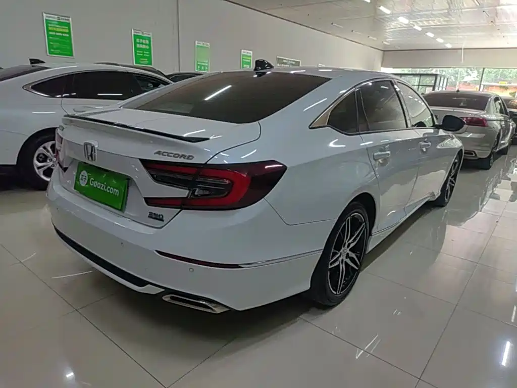 Honda Accord 2022 260TURBO Luxury