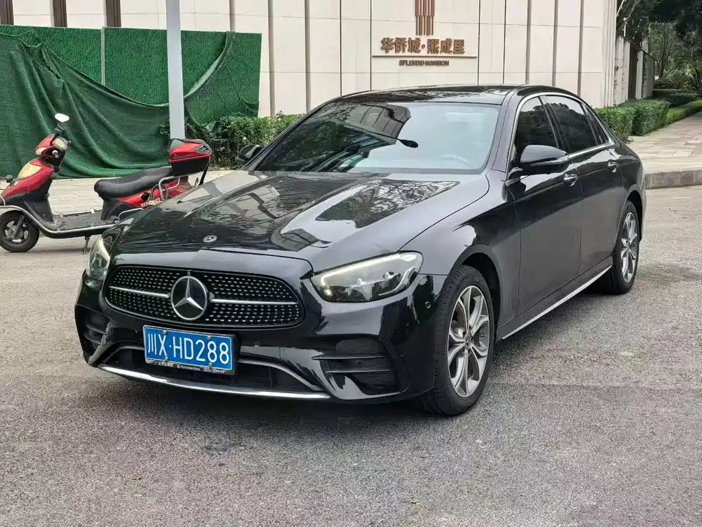 Mercedes-Benz E-Class 2021