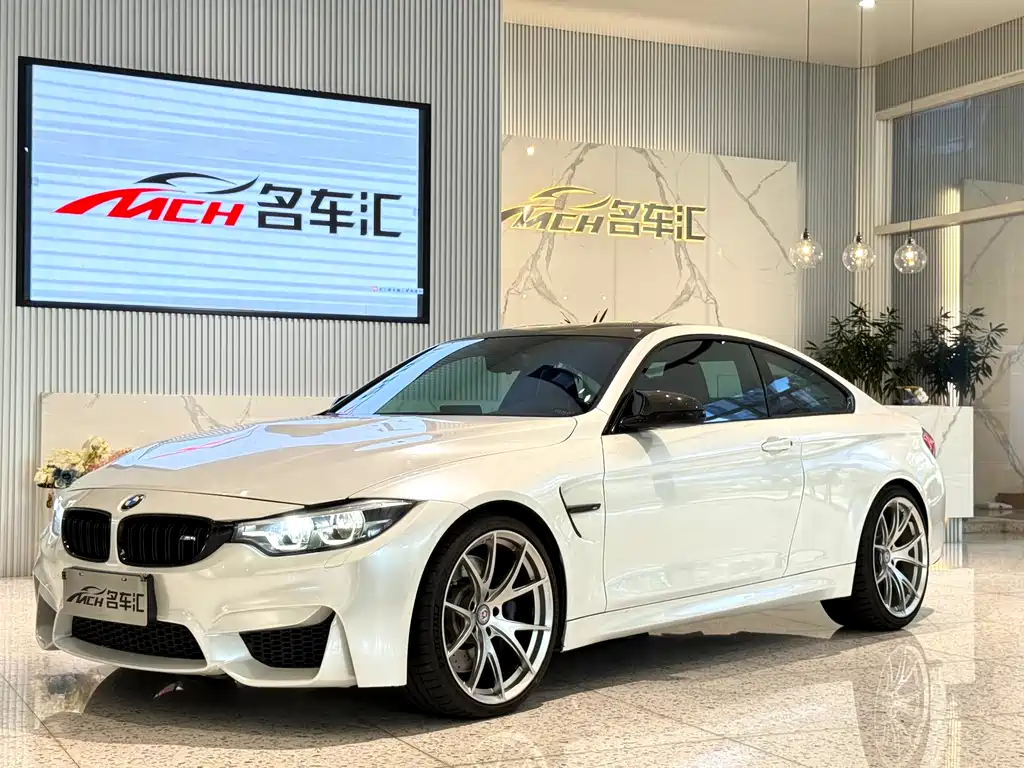 BMW M4 2017