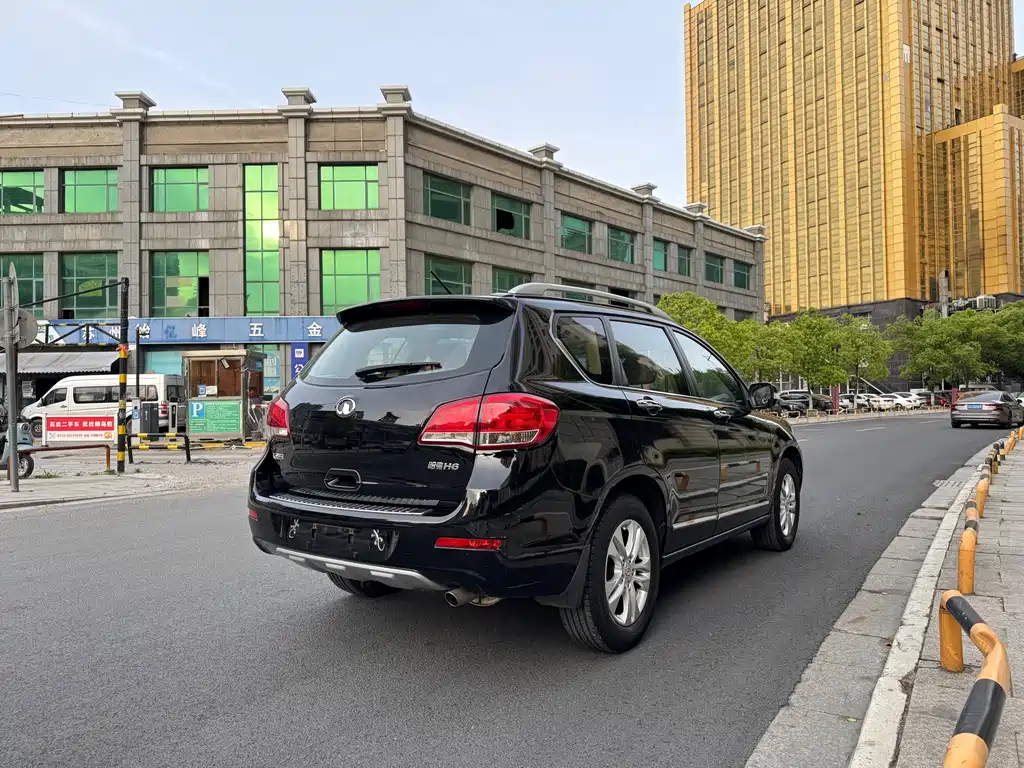 Haval H6 2011 2.0L MT Elite