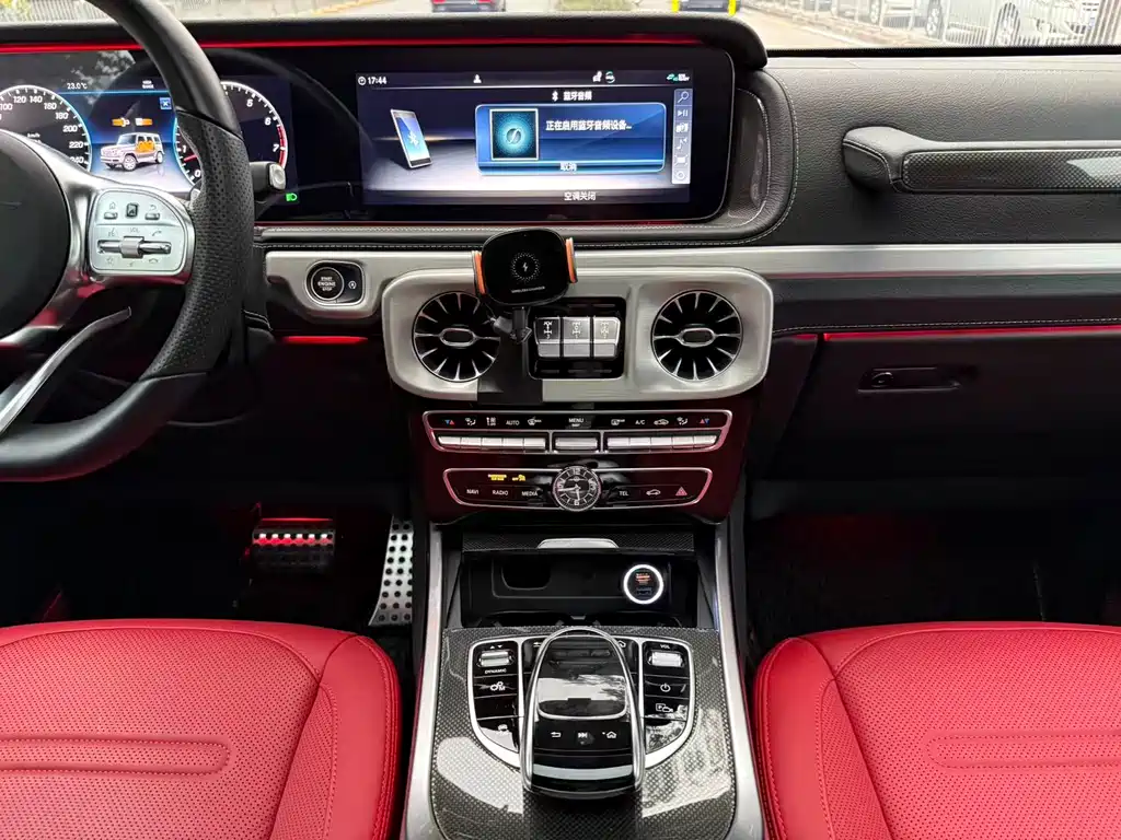 MERCEDES-BENZ G CLASS