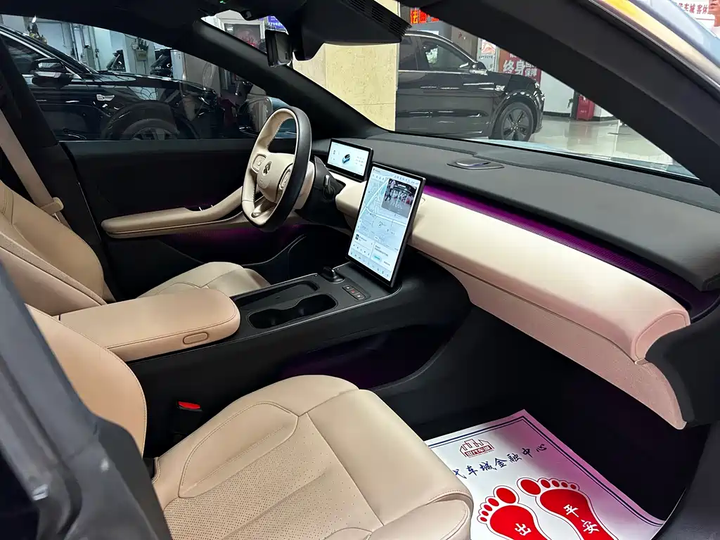 NIO ET5T — миниатюра 13