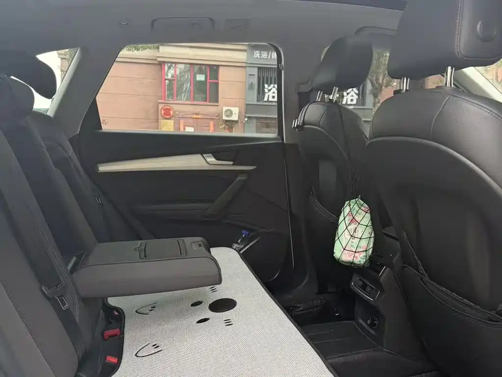 Audi Q5L 2021 40 TFSI Fashion