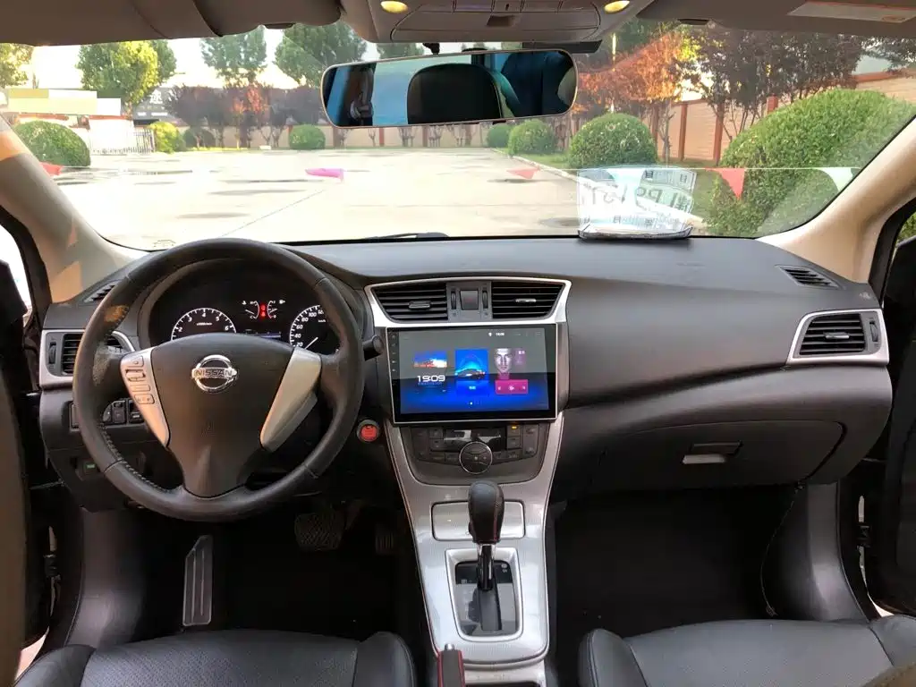Nissan Sylphy 2014 1.6XV CVT Premium