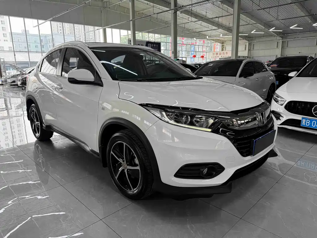 Honda Vezel 2022 1.5L CVT Elite Smart