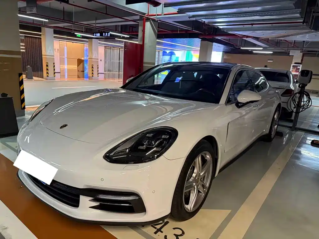 Porsche Panamera 2017