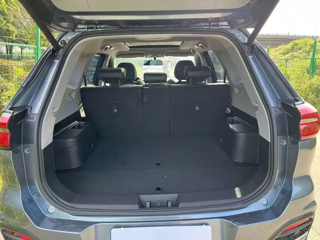 Chery Tiggo 8 - фото 6