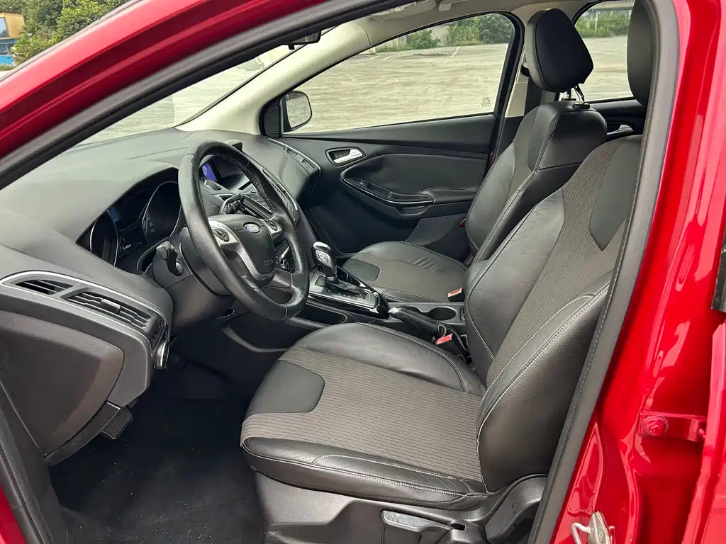 Ford Focus — миниатюра 9
