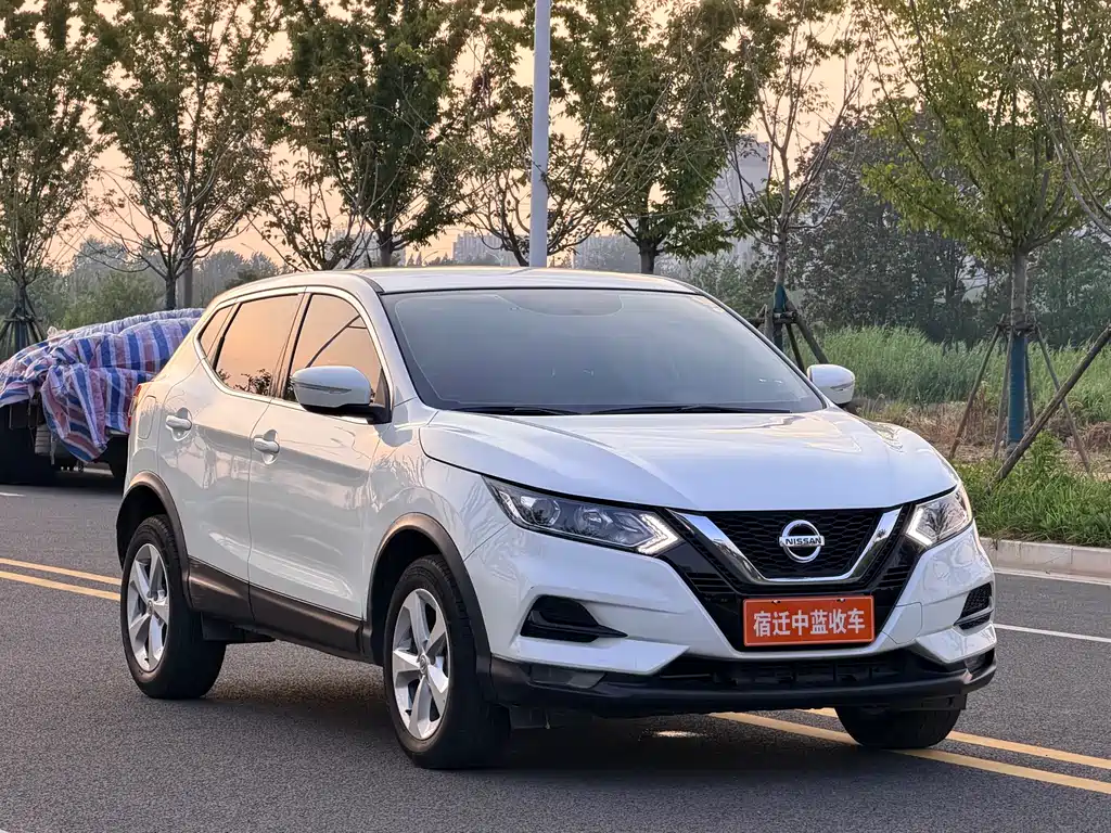 Nissan Qashqai 2019 2.0L CVT Smart