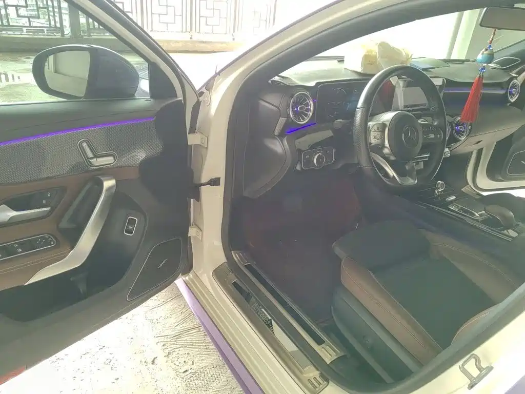 Mercedes-Benz A-Class — миниатюра 14