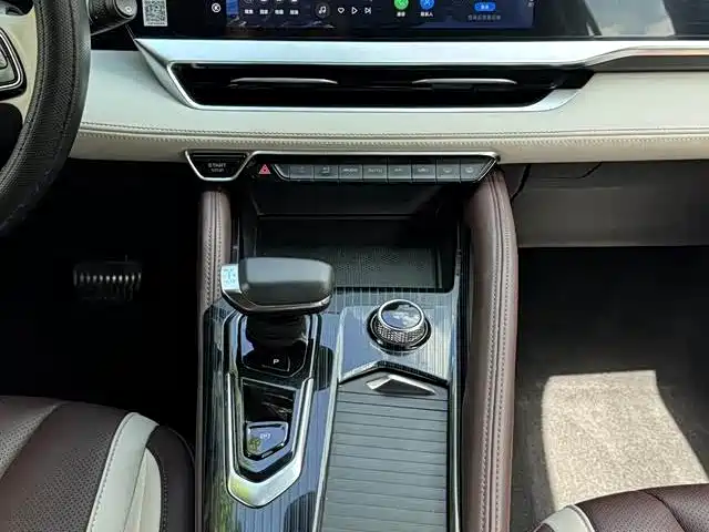 Geely Xingyue L — миниатюра 8
