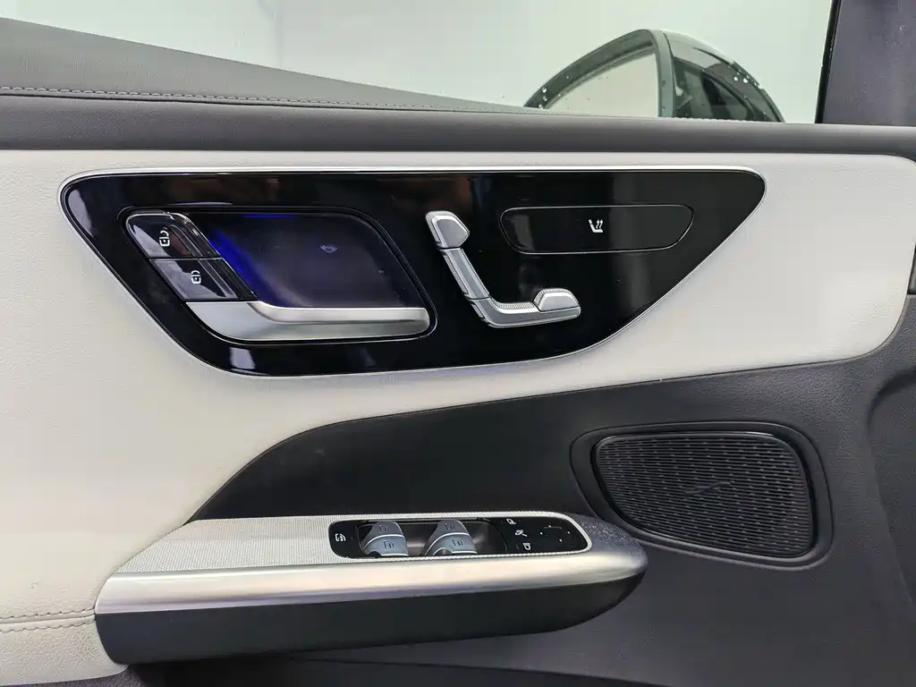 Mercedes-Benz GLC Coupe — миниатюра 17