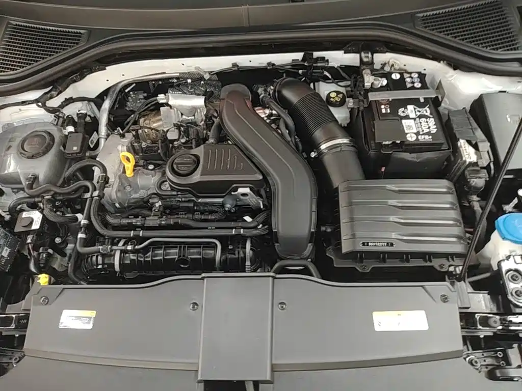 Volkswagen T-Roc — миниатюра 20