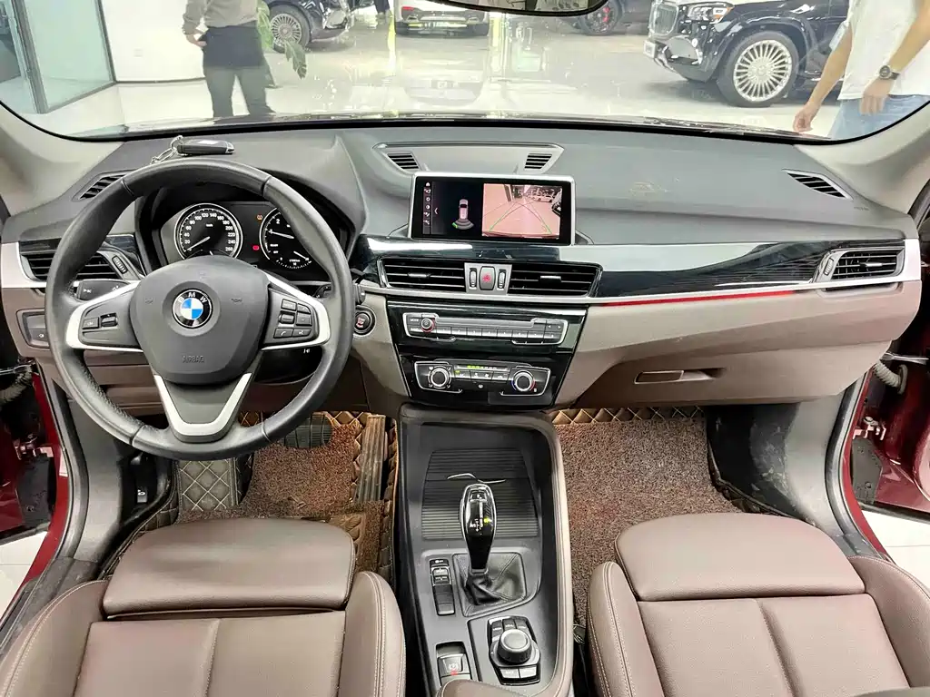 BMW X1 — миниатюра 5