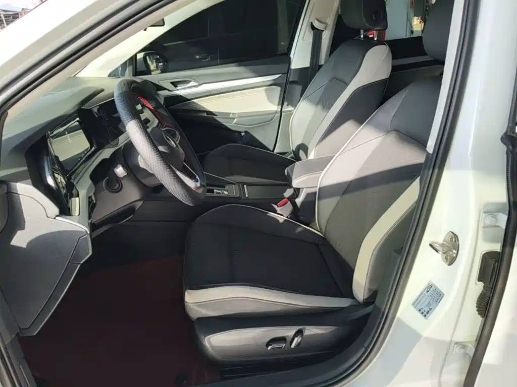 Volkswagen Golf — миниатюра 15