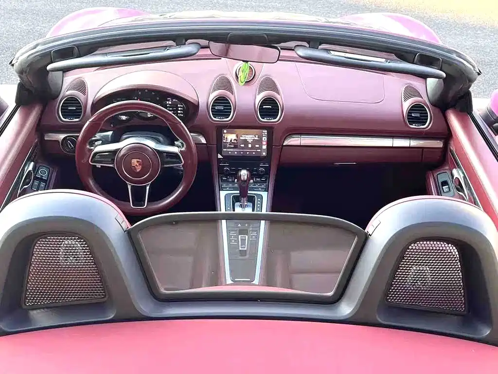 Porsche 718 2018 Boxster 2.0T