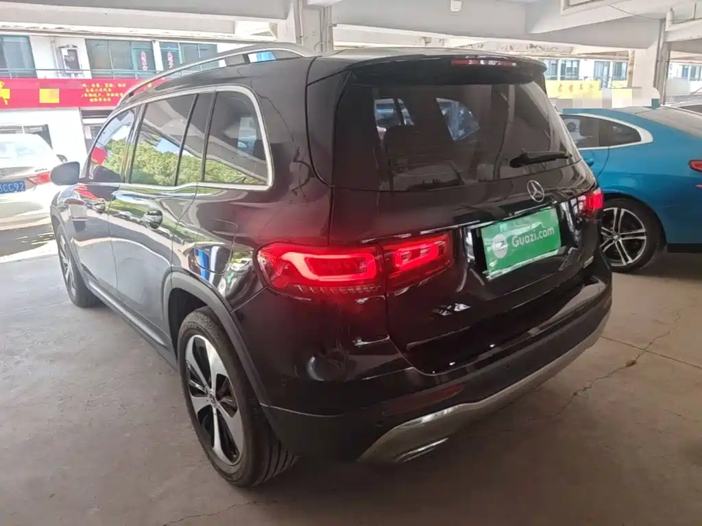 Mercedes-Benz GLB — миниатюра 5