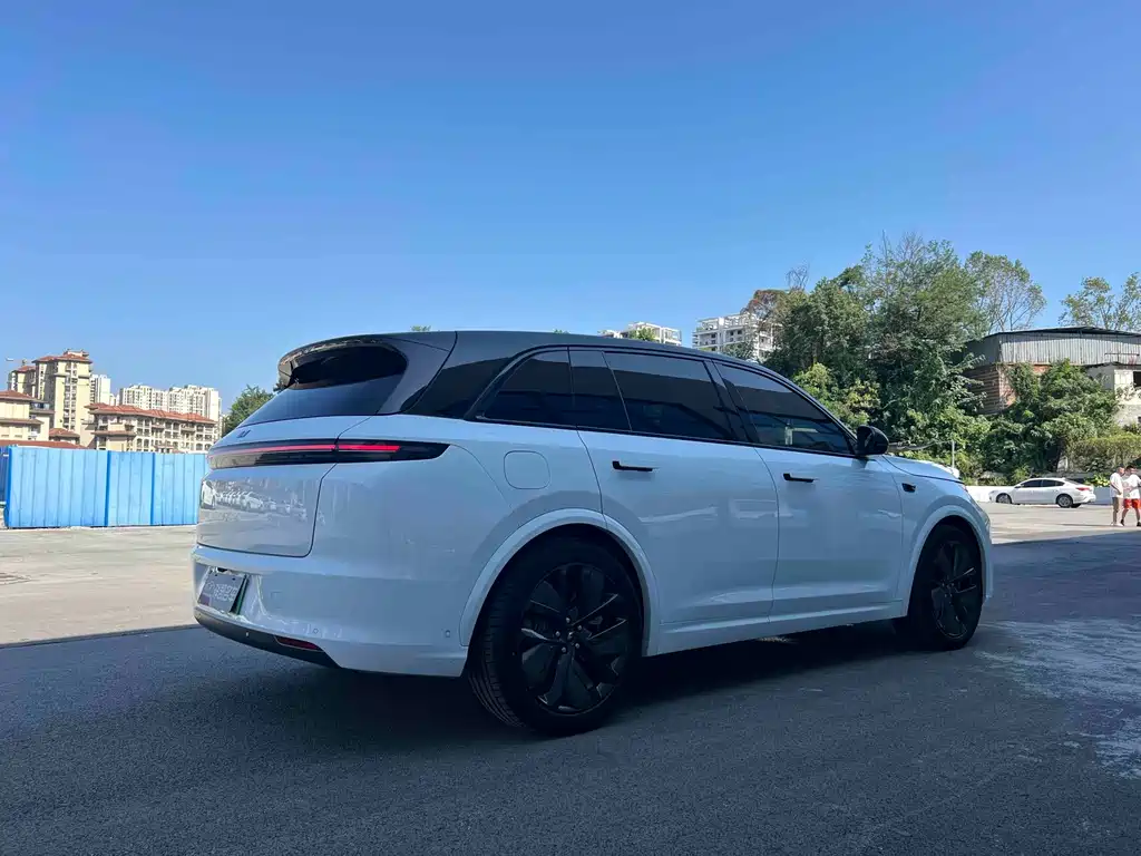 Li Auto Li L7 — миниатюра 9