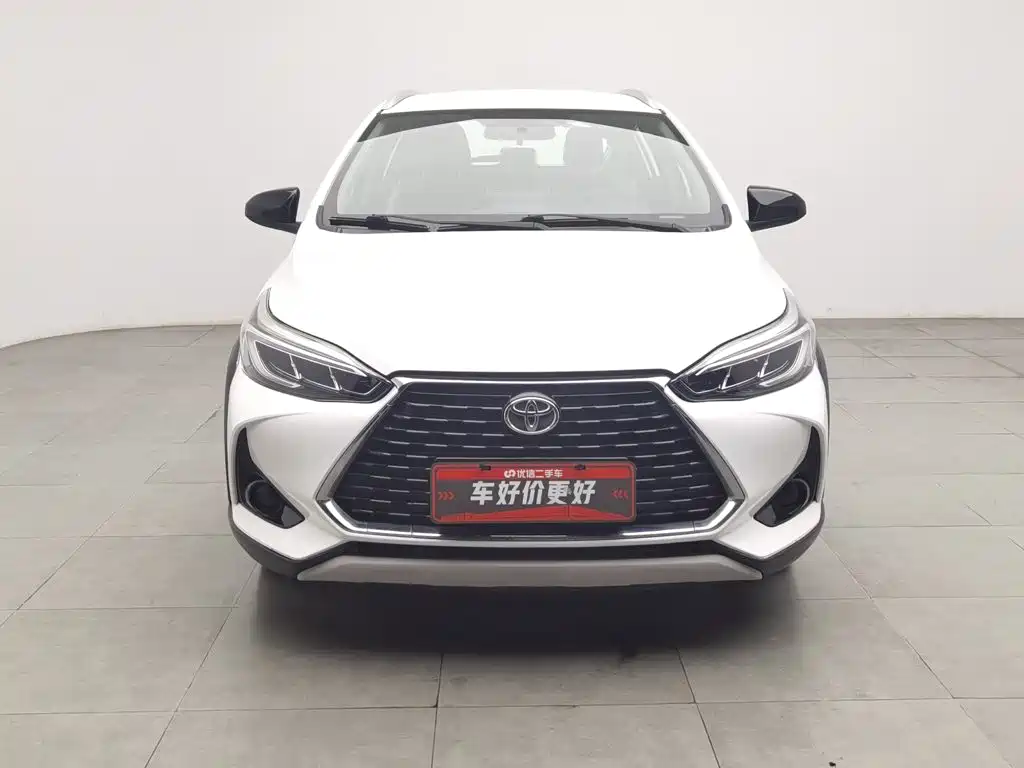 Toyota Yaris L — миниатюра 3