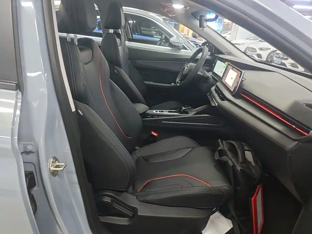 Geely Binrui — миниатюра 25