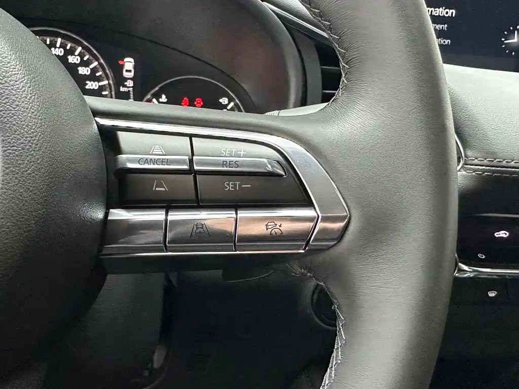 Mazda 3 Axela — миниатюра 9