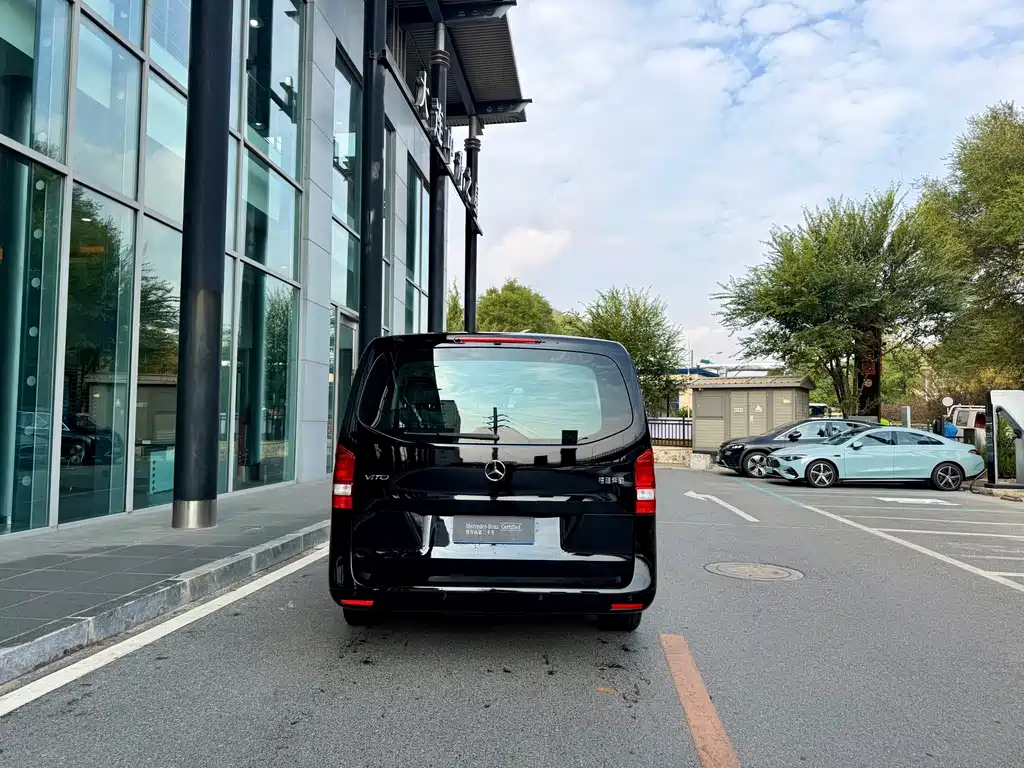 Mercedes-Benz Vito — миниатюра 5
