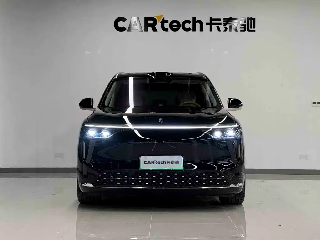 AITO AITO M8 — миниатюра 2