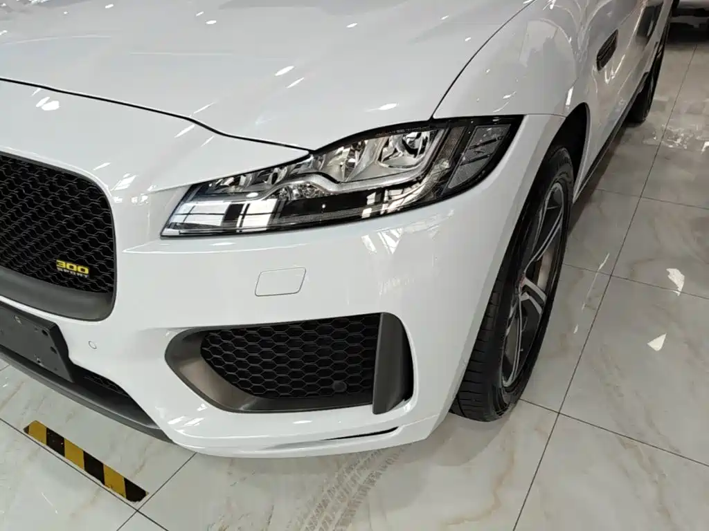 Jaguar F-PACE — миниатюра 24