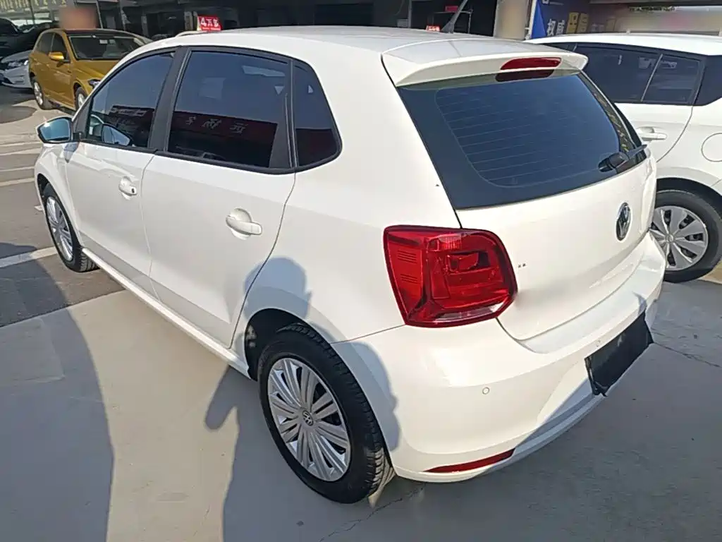 Volkswagen Polo — миниатюра 5