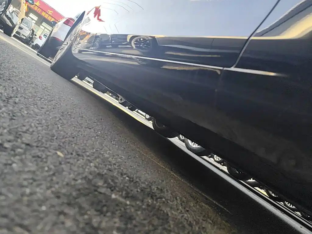 Hongqi Hongqi H5 — миниатюра 21